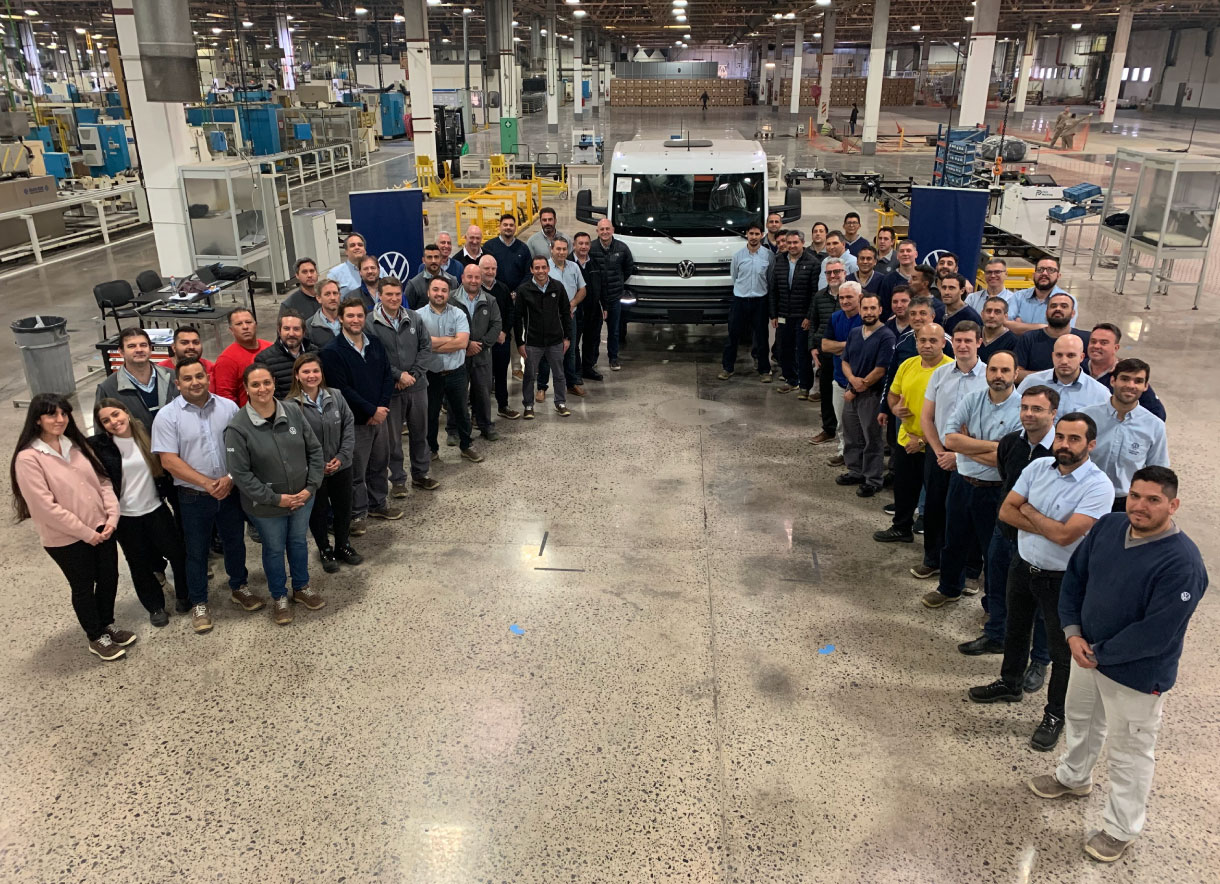 Volkswagen Group Argentina ensambló el primer camión Volkswagen en el Centro Industrial Córdoba.